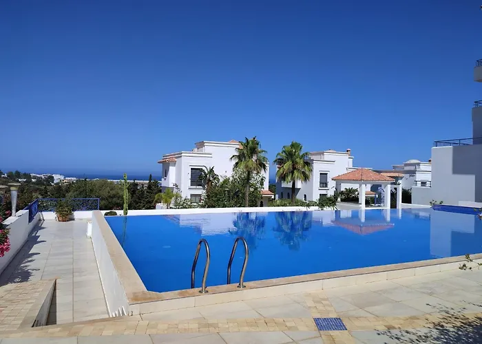 Tres Bel Appartement Dans Les Splendides Jardins D\'Asilah